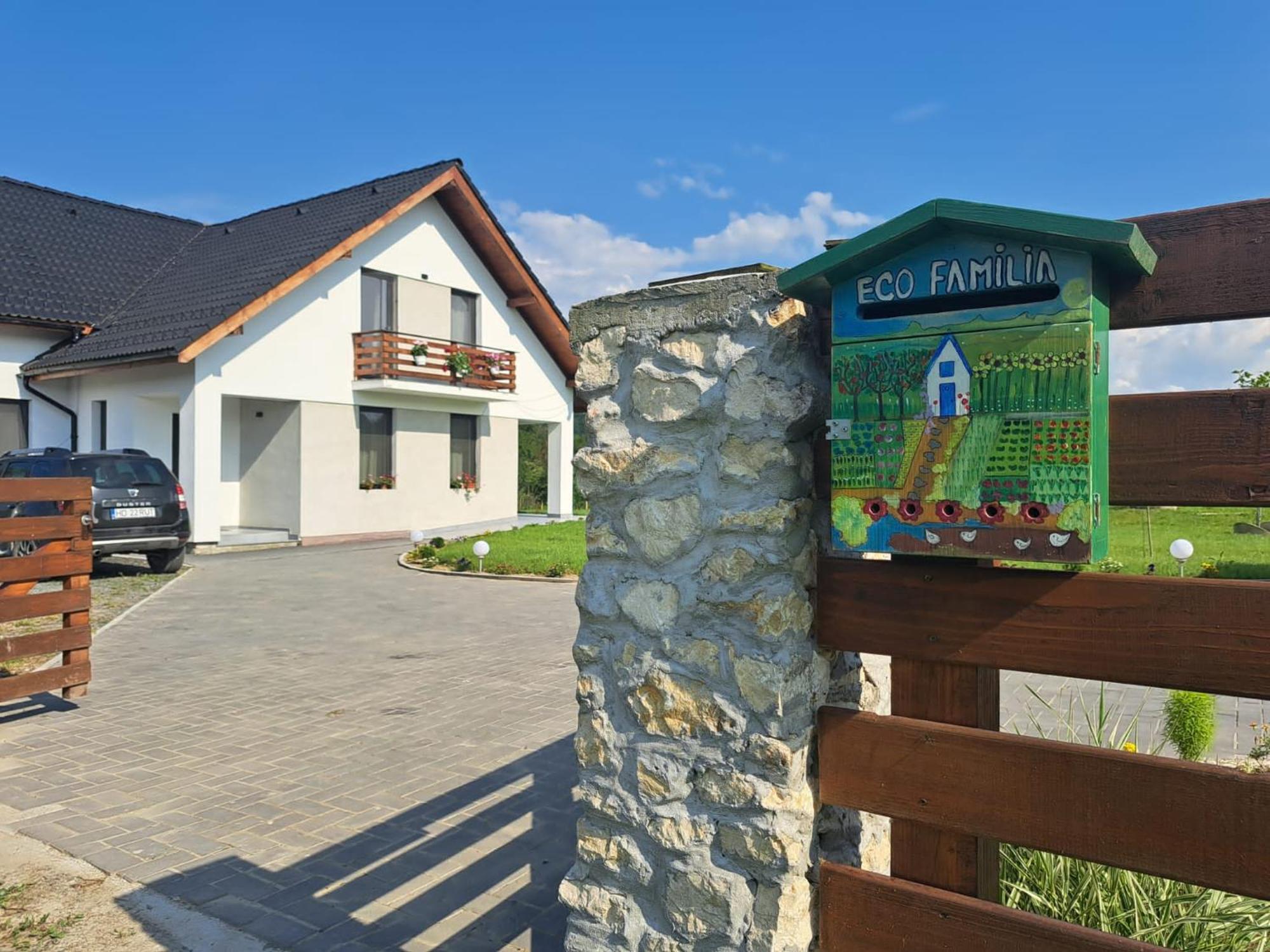 Eco Familia Hotel Pojoga Exterior foto
